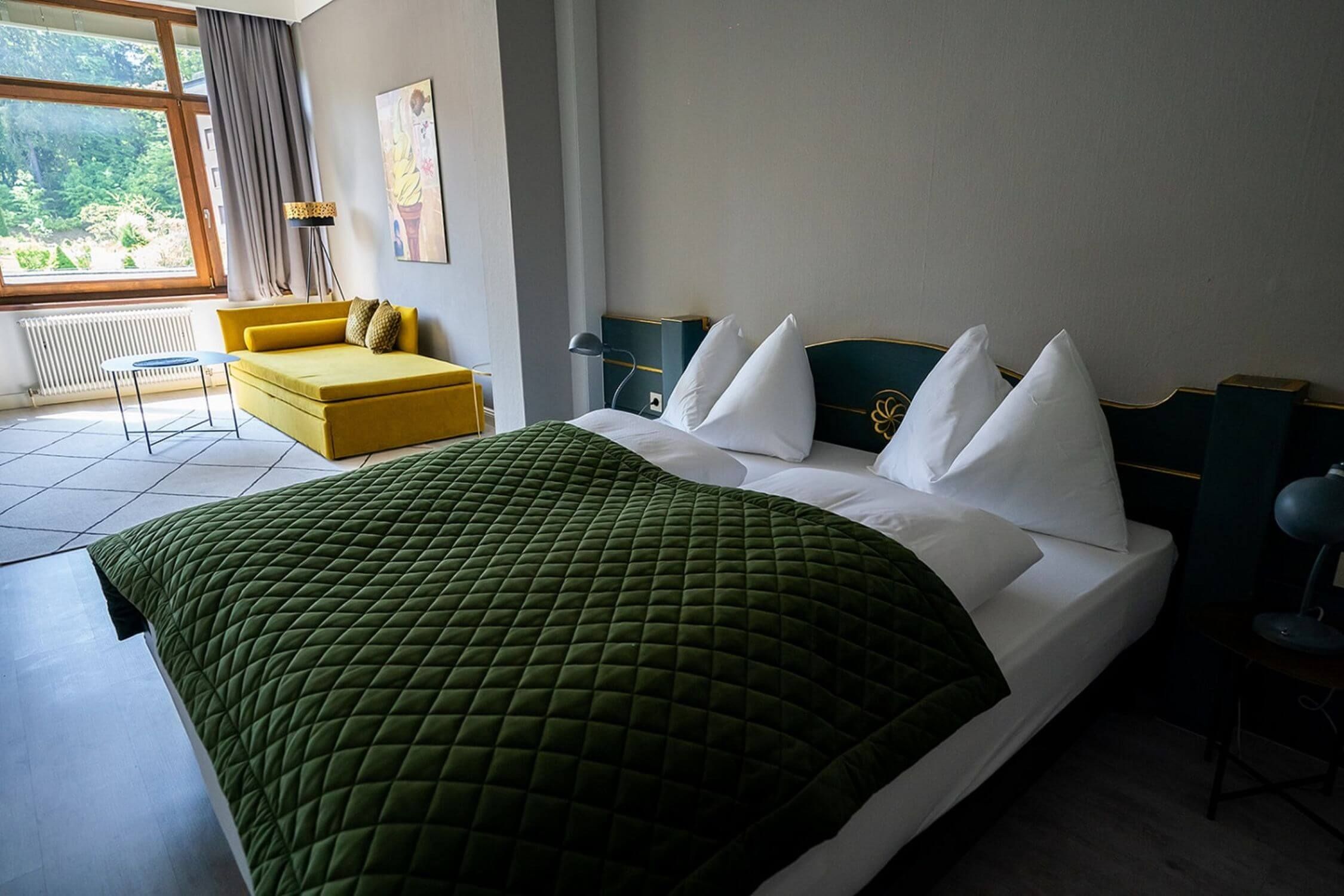 junior-suite-superior-doppelbett-hotel-parks-velden-am-woerthersee